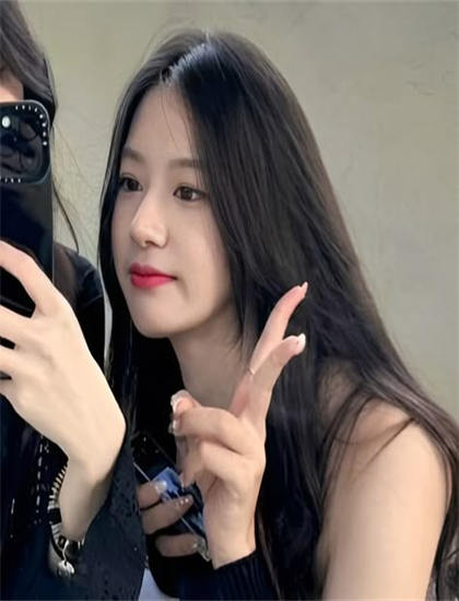 表演艺术解析：神鸡包美丽第1季的水下拍摄的设备与技术挑战 感受表演的情感力量