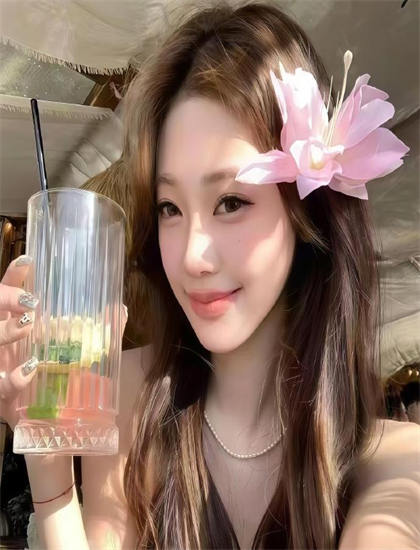 《藏不住的告白》的文化对话：致敬的经典元素与情怀唤起 思考文化传承与创新的路径